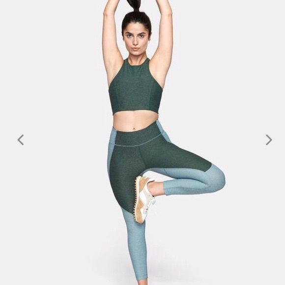 OV rec kit - slashback crop and two-tone leggings - Picture 2 of 5